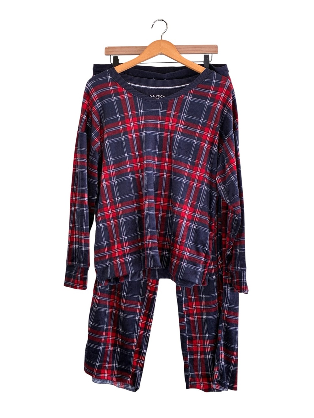 Nautica | Plaid so cozy classic long sleeve and pants pajamas women’s size large